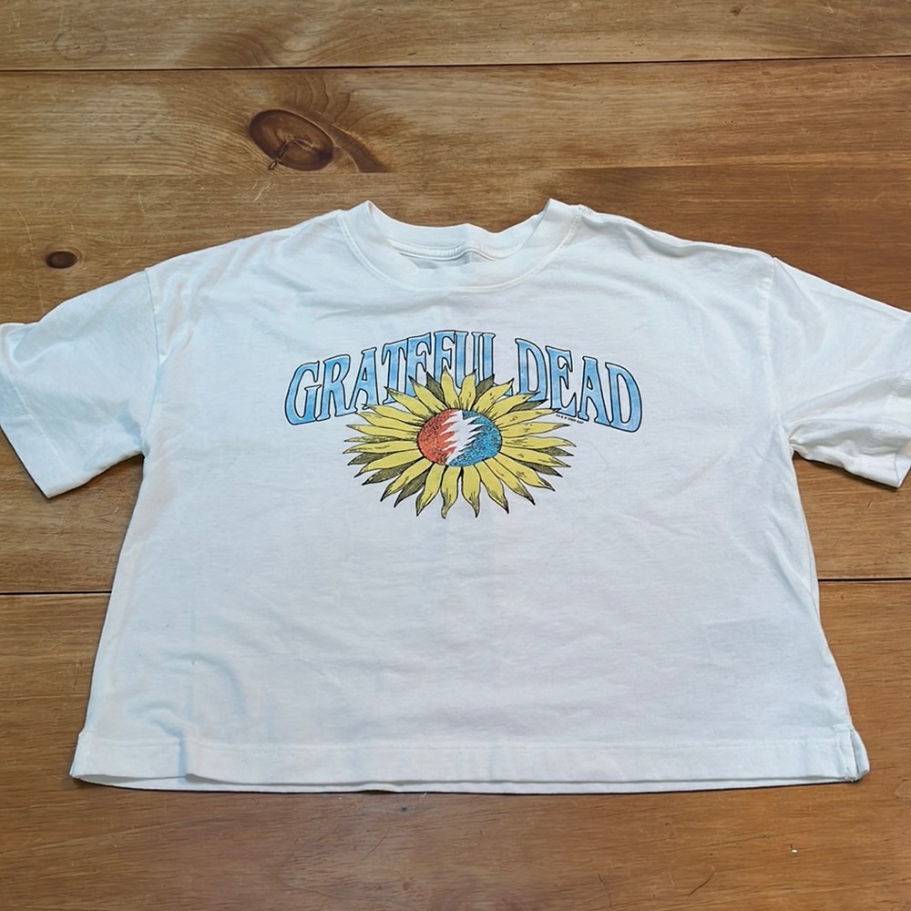Gap Teen Greatful Dead Cropped T-Shirt